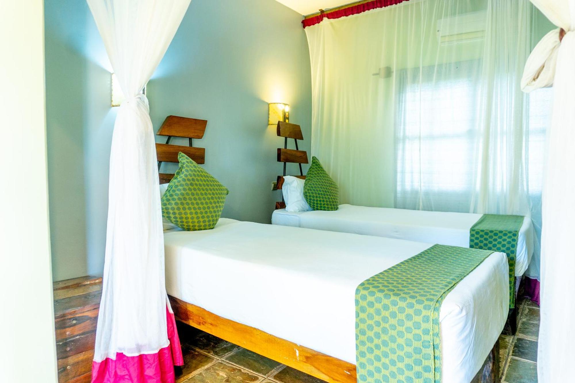 Weru Weru River Lodge Moshi Luaran gambar